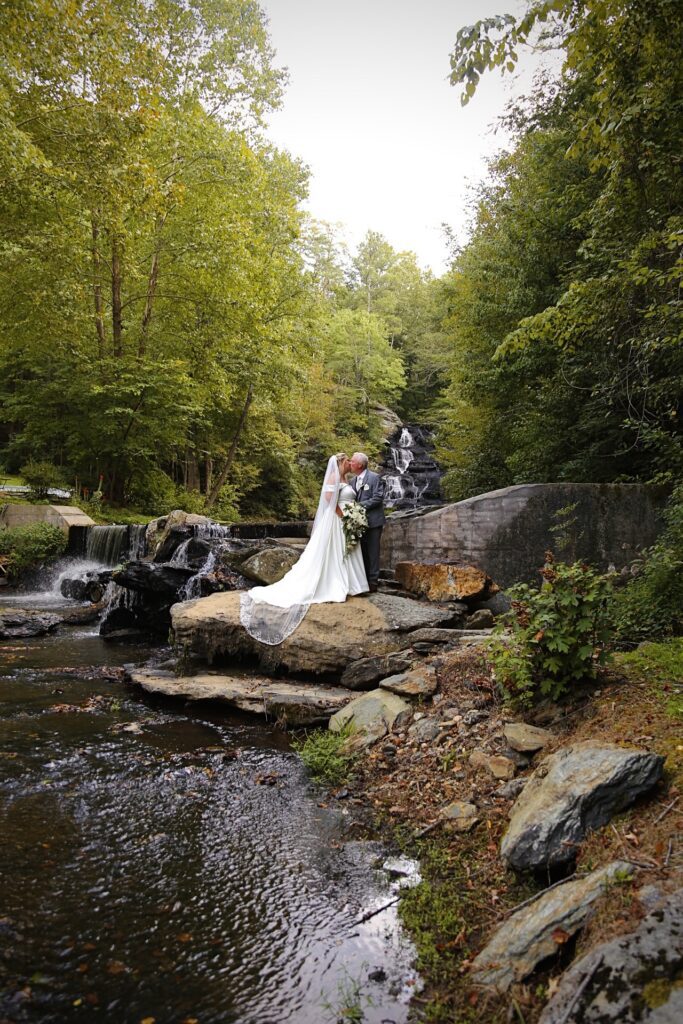 Hightower Falls Waterfall Wedding Venue Near Atlanta