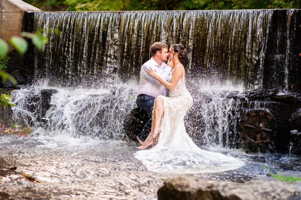 Atlanta waterfall wedding venue