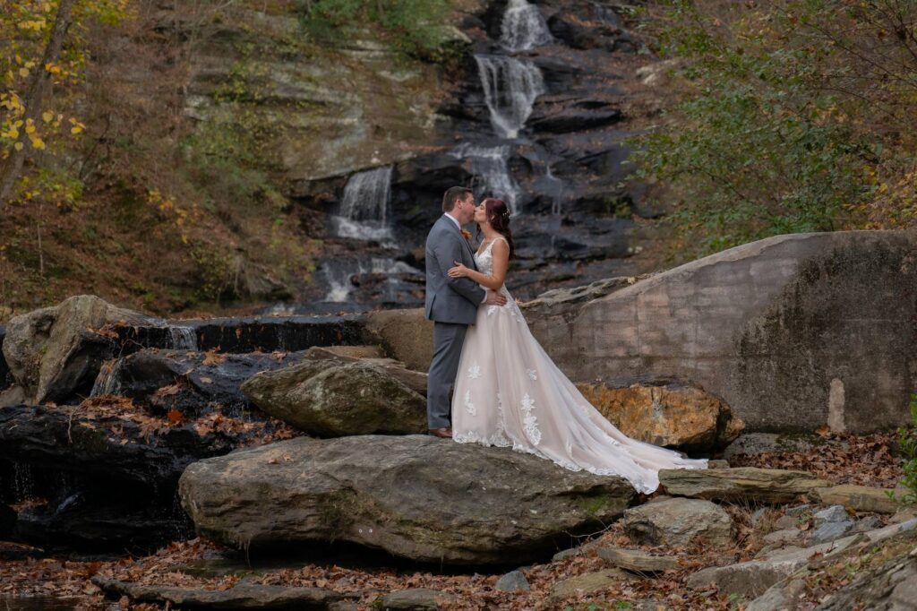 Indoor + Outdoor Space Is Especially Important for a Georgia Wedding
