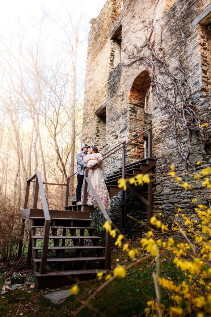 Hightower Falls offers a breathtaking waterfall wedding setting near Rome Georgia with several nearby towns offering lodging for wedding guests.